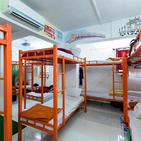 Hotel Mumbai Backpackers,Airport Exterior foto